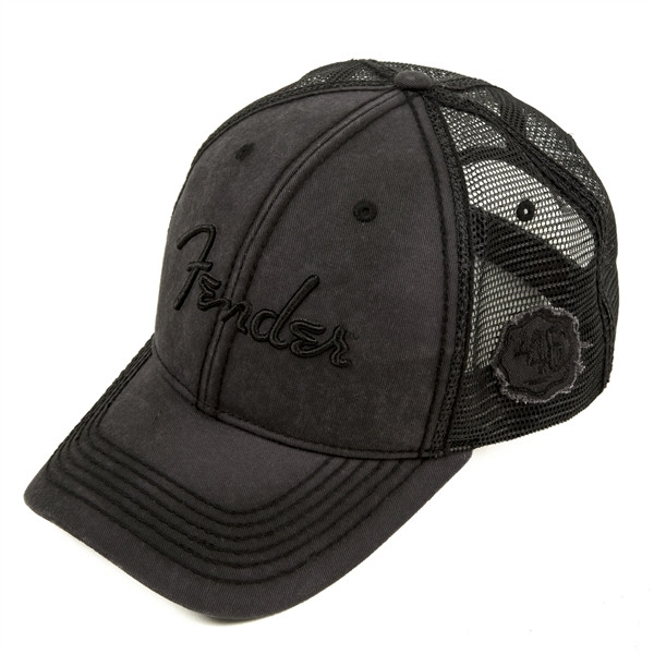 Fender Blackout Trucker Cap cappello