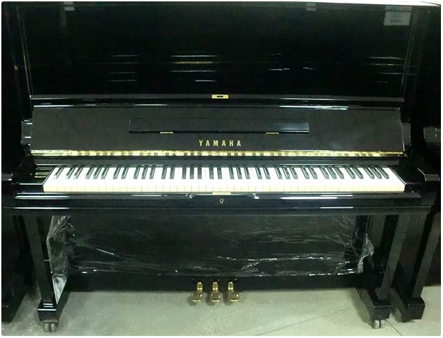 Yamaha U3A Nero Pianoforte Verticale